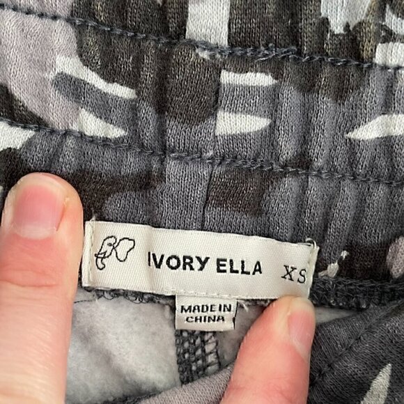 IVORY ELLA Camo Slim Fit Jogger Pants Gray Olive Distressed Pull On Drawstring - Picture 6 of 14